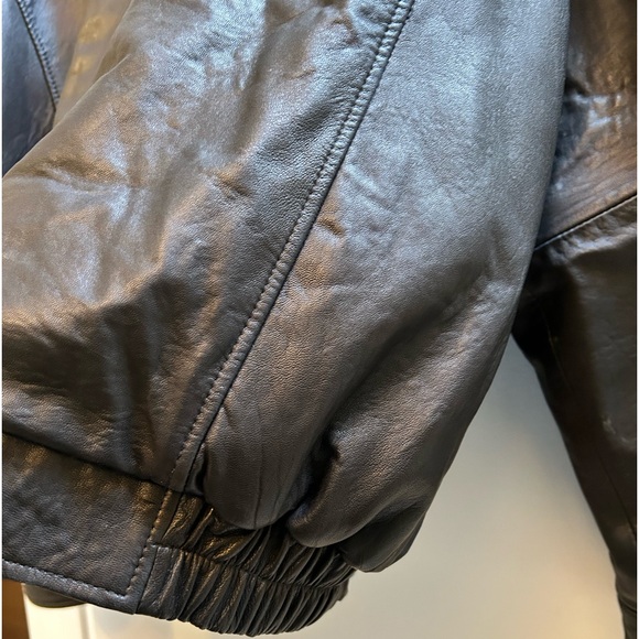 Vintage Unisex Leather Bomber Jacket Oversized - Picture 11 of 16